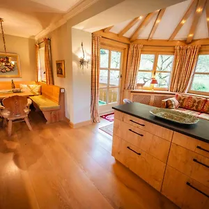 https://apartment-chalet-rubihorn-mit-berg-blick.com-bavaria.com